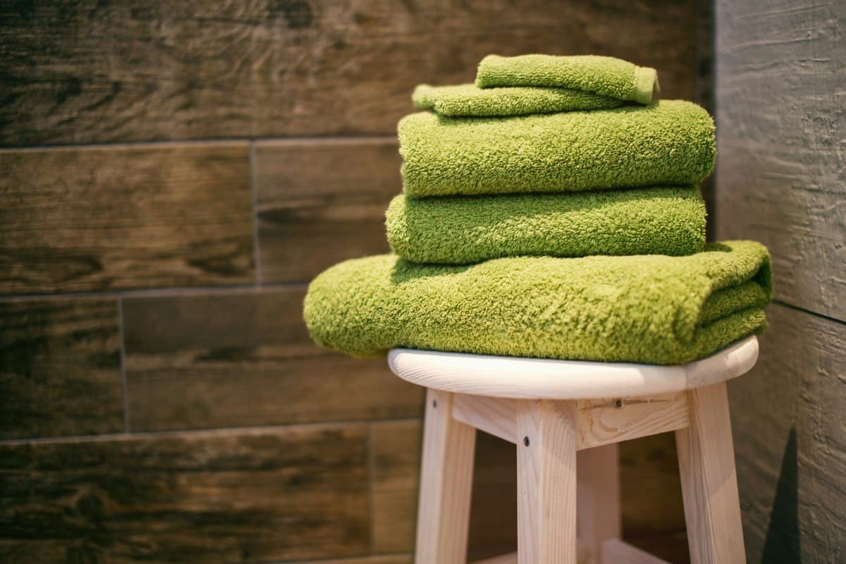 Fresh towels arranged in an apartment bathroom